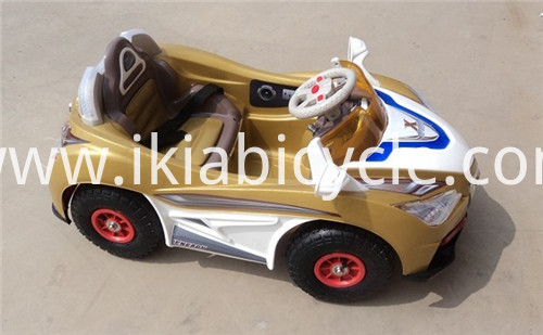 Ride ku toy cars z’abaana .